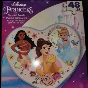 Disney Princesses 48 Piece Shaped Puzzle